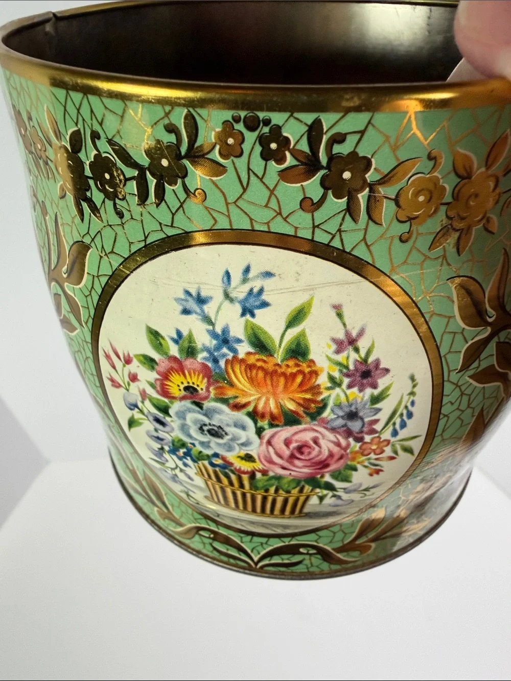 Vintage Biscuit Cookie Tea Tin England Floral Decorative Canister Gold Trim 6”